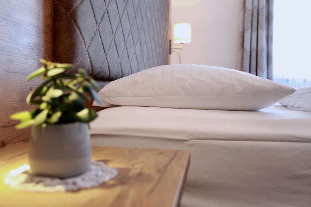 Hotel-Restaurant Am Hochfuchs Eugendorf Zewnętrze zdjęcie