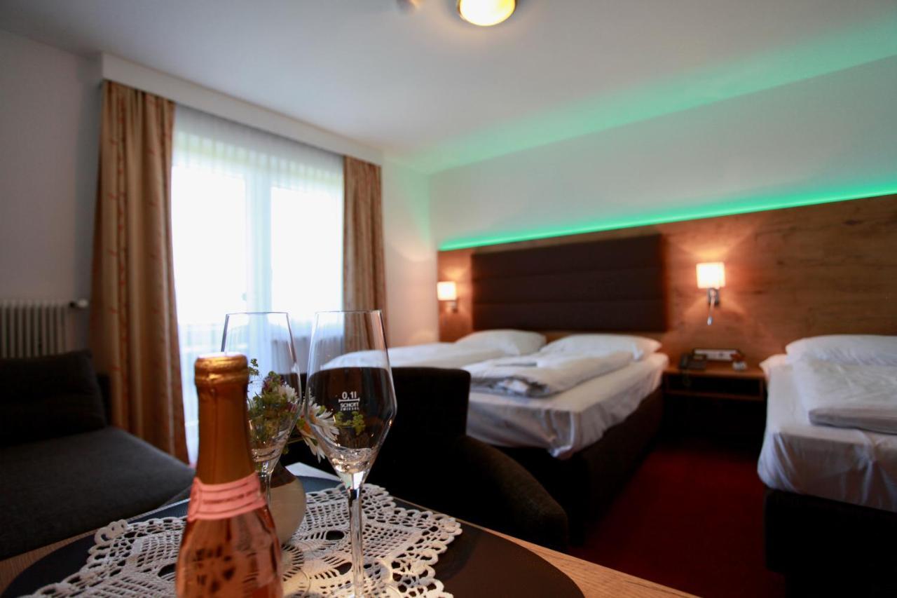Hotel-Restaurant Am Hochfuchs Eugendorf Zewnętrze zdjęcie