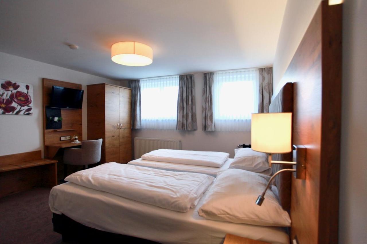 Hotel-Restaurant Am Hochfuchs Eugendorf Zewnętrze zdjęcie